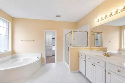8025 Cavalier Drive, Plano, TX 75024 - Photo 15