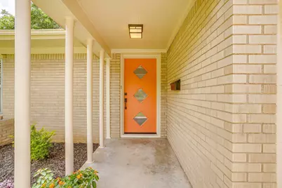 2812 Ryan Place Drive, Fort Worth, TX 76110 - Photo 3