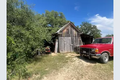 707 County Road 426, Purmela, TX 76566 - Photo 11