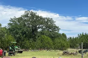 707 Co Rd 426, Purmela, TX 76566 - Photo 31