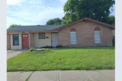 3205 Pacesetter Drive, Dallas, TX 75241 - Photo 1