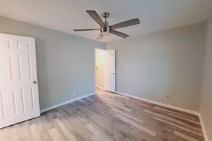 3205 Pacesetter Dr, Dallas, TX 75241 - Photo 15
