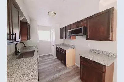 3205 Pacesetter Drive, Dallas, TX 75241 - Photo 7