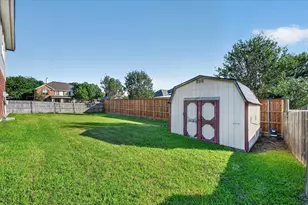 2901 St Charles Dr, Mansfield, TX 76063 - Photo 27