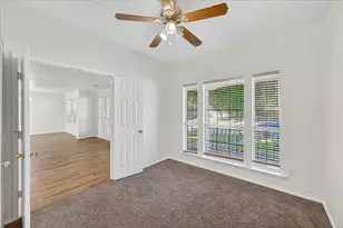 2901 St Charles Dr, Mansfield, TX 76063 - Photo 9