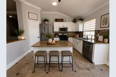 813 Essex Drive, McKinney, TX 75071 - Photo 5