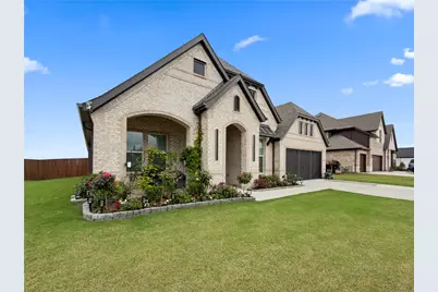 1713 Sudbury Drive, Cleburne, TX 76033 - Photo 3