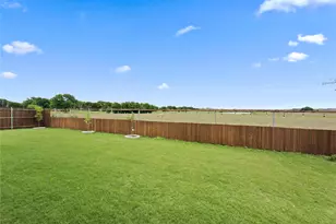 1713 Sudbury Dr, Cleburne, TX 76033 - Photo 35