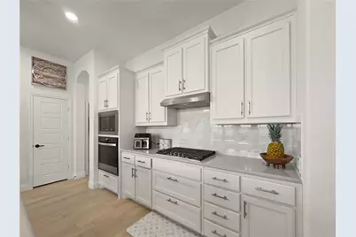 1713 Sudbury Drive, Cleburne, TX 76033 - Photo 15
