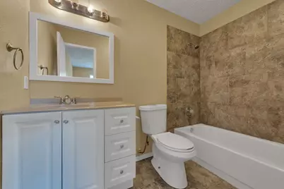 830 Frances Drive, Grand Prairie, TX 75052 - Photo 19