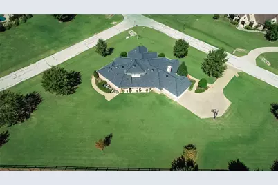 2012 Winthrop Hill Road, Denton, TX 76226 - Photo 5