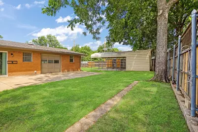 429 W Lamberth Road, Sherman, TX 75092 - Photo 23