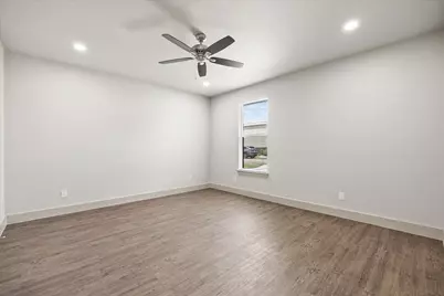 108 S Manson Street, Wolfe City, TX 75496 - Photo 11