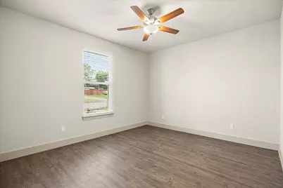 108 S Manson Street, Wolfe City, TX 75496 - Photo 15