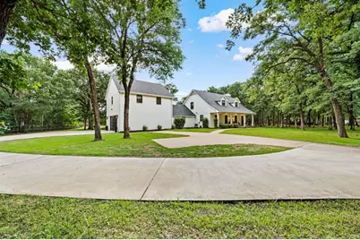 4208 Country Hill Road, Fort Worth, TX 76140 - Photo 5