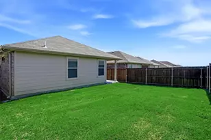 162 Greengate Dr, Boyd, TX 76023 - Photo 33