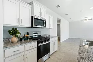 162 Greengate Dr, Boyd, TX 76023 - Photo 21