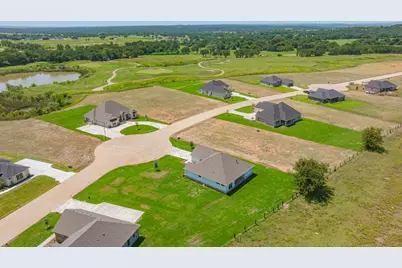 102 Eagle Court, Glen Rose, TX 76077 - Photo 37