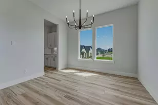 437 Texas Sage Trl, Weatherford, TX 76085 - Photo 17