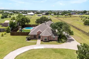 3625 Parker Rd, Saint Paul, TX 75098 - Photo 1