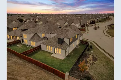 17136 Texas Pistache Drive, Dallas, TX 75252 - Photo 39