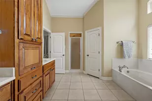 230 Hali Brooke Dr, China Spring, TX 76633 - Photo 17