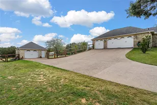 230 Hali Brooke Dr, China Spring, TX 76633 - Photo 37