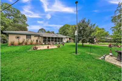 19 Page Street, Hurst, TX 76053 - Photo 33