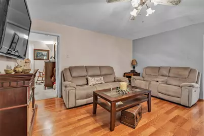 19 Page Street, Hurst, TX 76053 - Photo 13