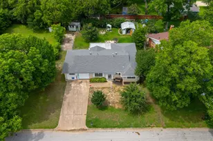 19 Page St, Hurst, TX 76053 - Photo 35