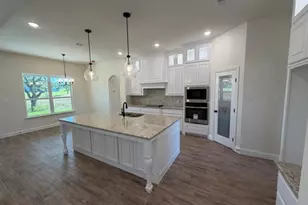 112 Coalson Xing, Azle, TX 76020 - Photo 11