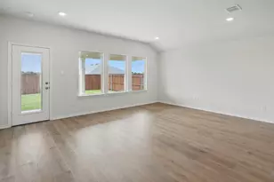 1105 Stella Dr, Ferris, TX 75125 - Photo 11