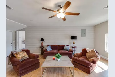 801 Pecan Street, Sanger, TX 76266 - Photo 17