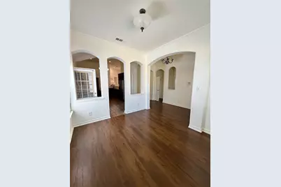 555 Southridge Way, Irving, TX 75063 - Photo 19