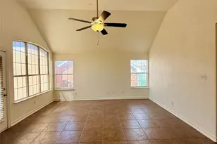 555 Southridge Way, Irving, TX 75063 - Photo 27