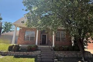 555 Southridge Way, Irving, TX 75063 - Photo 3