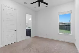 12593 Dawn Shadow St, Frisco, TX 75035 - Photo 29
