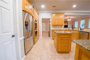 182 Lakeview Dr, Aledo, TX 76008 - Photo 11