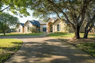 182 Lakeview Dr, Aledo, TX 76008 - Photo 1