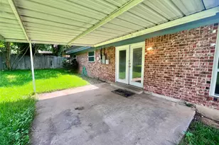 1703 Pecan Park Dr, Arlington, TX 76012 - Photo 19
