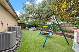 4847 Holly Tree Dr, Dallas, TX 75287 - Photo 31
