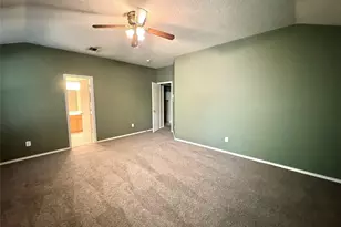 1012 Margaret Dr, McKinney, TX 75071 - Photo 5