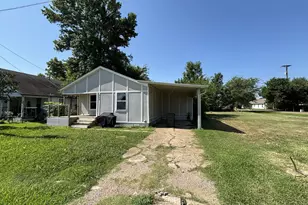 113 W Mt Vernon St, Mabank, TX 75147 - Photo 1