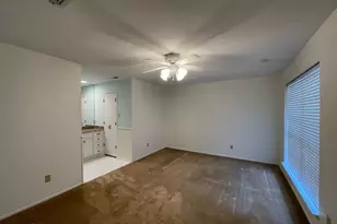 1905 Fox Hill Ct, Arlington, TX 76015 - Photo 7