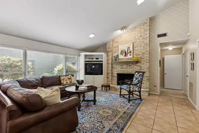 7055 Merriman Parkway, Dallas, TX 75231 - Photo 5
