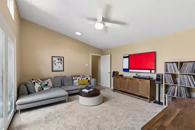 7055 Merriman Parkway, Dallas, TX 75231 - Photo 21