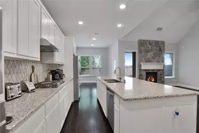 925 Spring Falls Drive, McKinney, TX 75071 - Photo 15