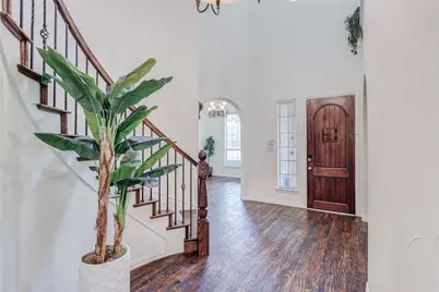 9823 Carriage Hill Lane, Frisco, TX 75035 - Photo 7