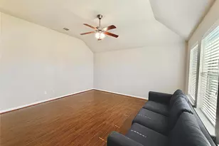 980 Bridle Bit Dr, Grand Prairie, TX 75051 - Photo 9