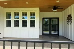 100 Titleist Ln, Granbury, TX 76049 - Photo 15